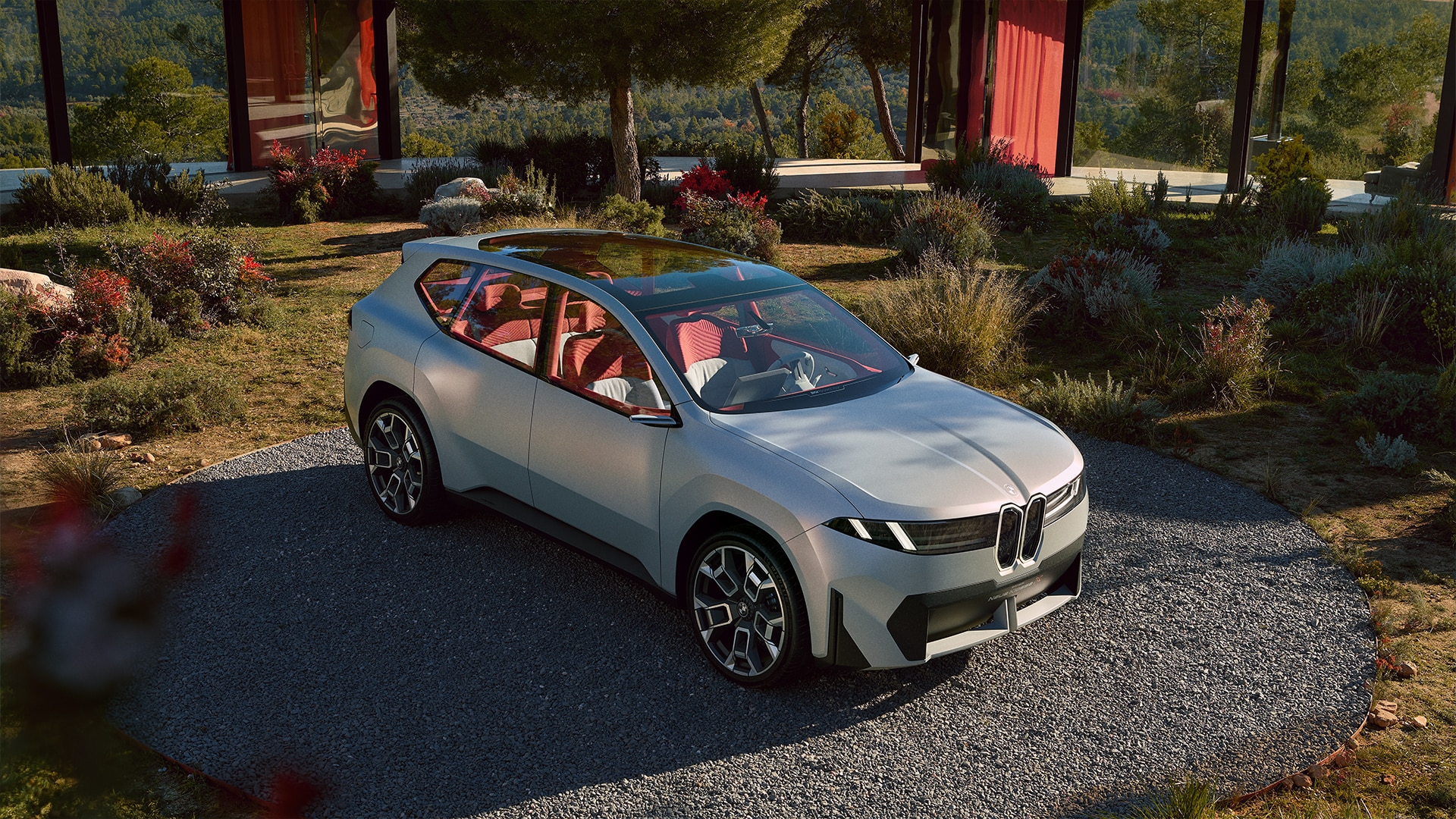 Coral Silver with a red flop effect gives the BMW Vision Neue Klasse X a visionary aura and reflects the warm interior colour Coral Rust.